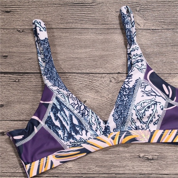 Coral Reef Print Two Piece Bikini Swimsuit - Picture 2 of 5